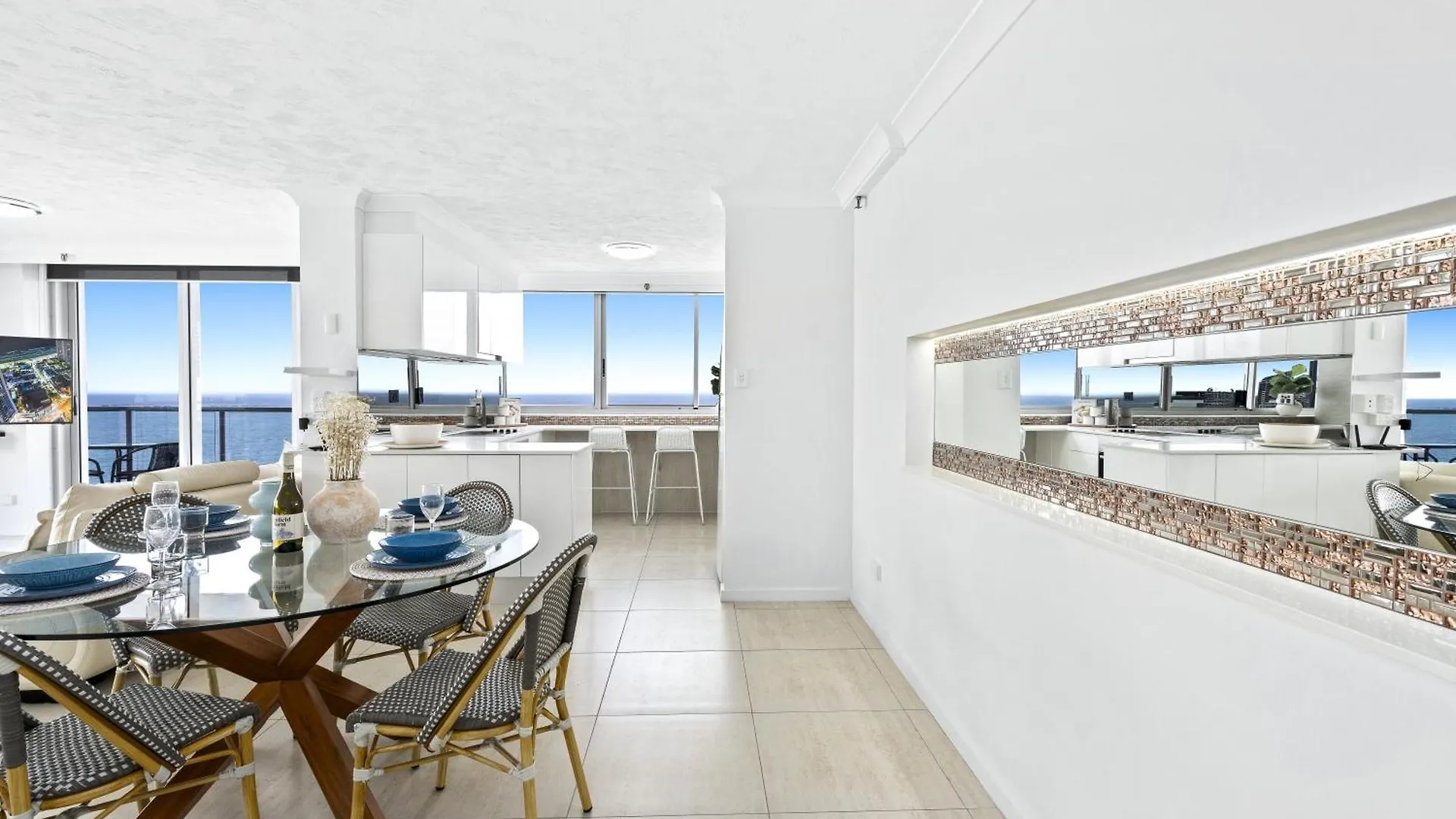 Peninsula Private Apartments - Q Stay Gold Coast