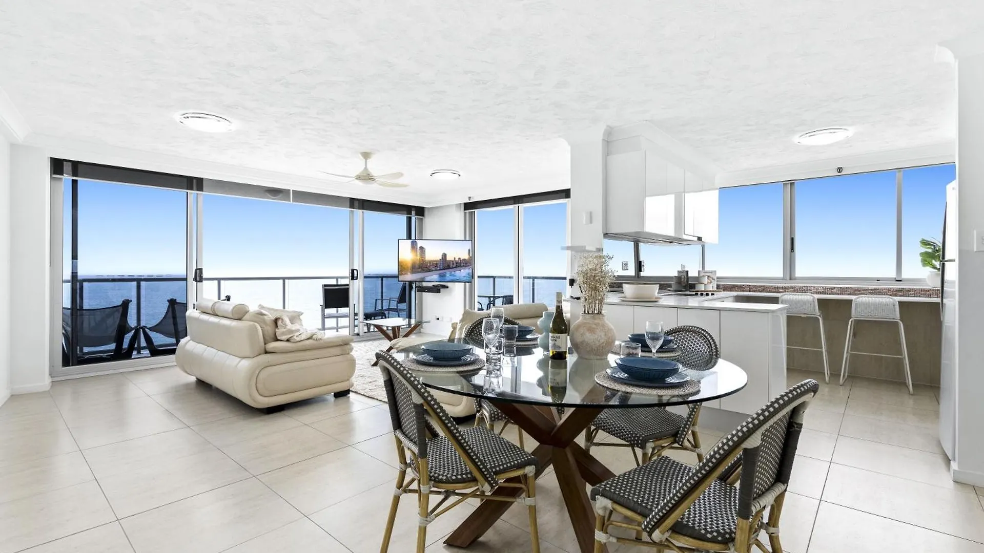 Peninsula Private Apartments - Q Stay Gold Coast