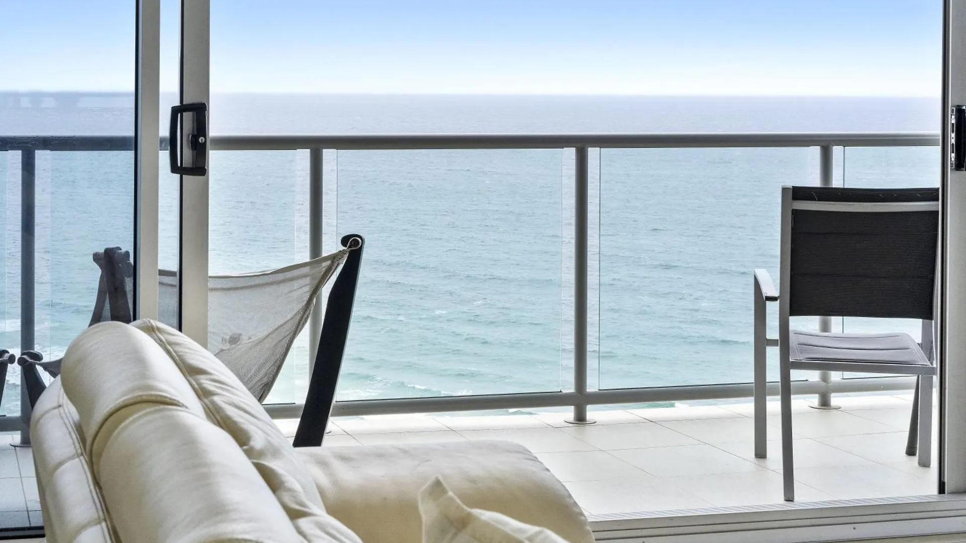 Peninsula Private Apartments - Q Stay Gold Coast